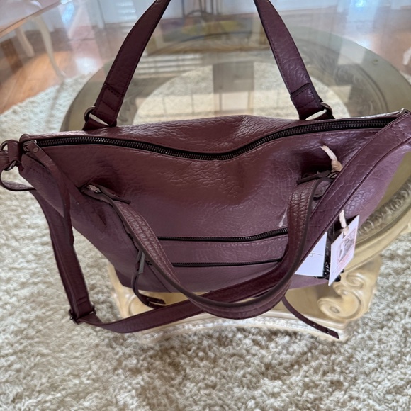 NWT Jessica Simpson Zoey Satchel Bag Women's Large Faux Leather Top Handle Strap - Picture 9 of 13